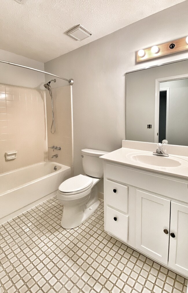 Guest Bathroom - 102 Pullman Ave