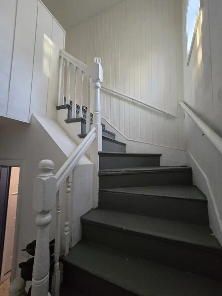 Building Photo - 116 Marlborough St