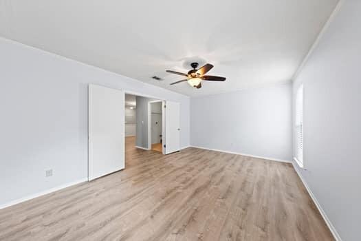 Building Photo - 4498 Parkwood Ln