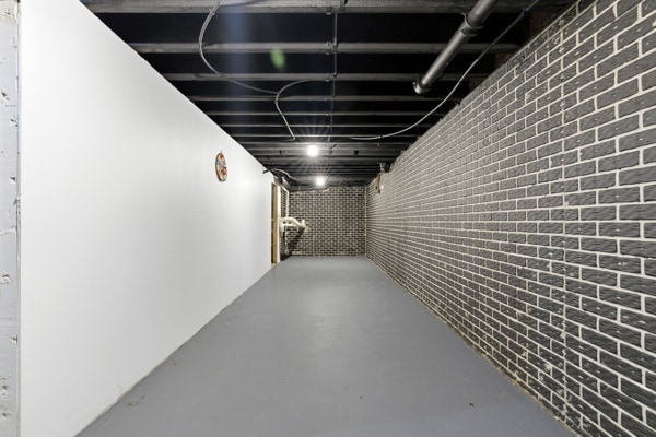 Building Photo - 924 Carpenter St