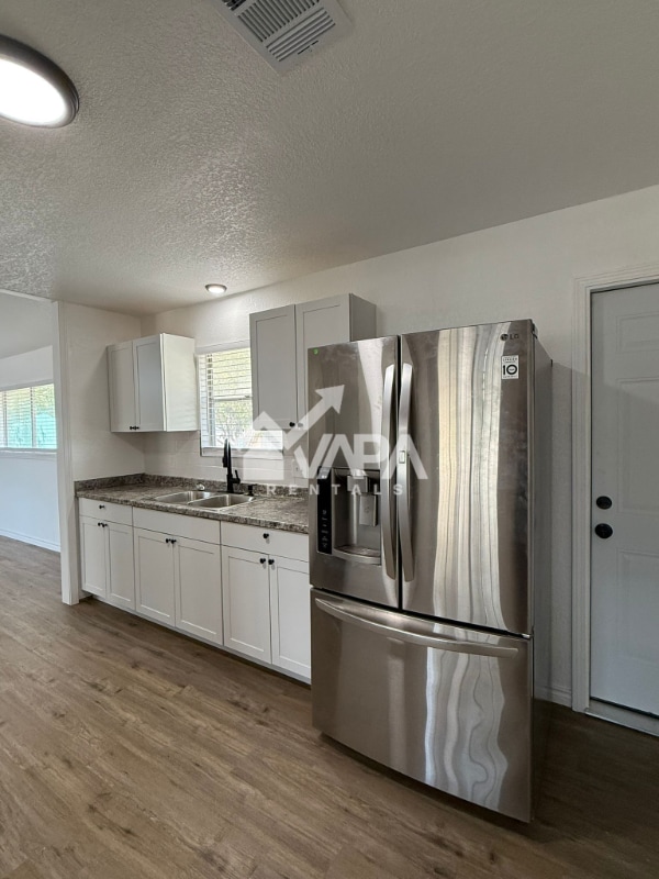 Building Photo - 6115 Frio Valley Dr