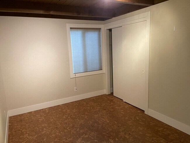 Building Photo - Gardner Mountain Gem - Just Steps from Miles and Miles of Trails