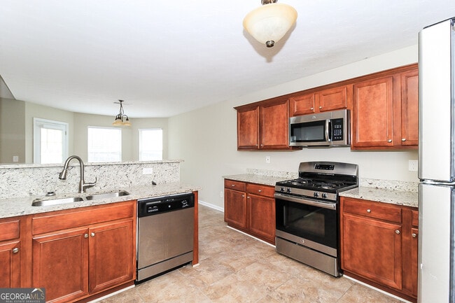 Building Photo - 3352 Hershey Dr