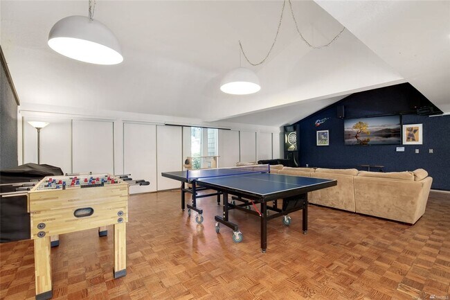 Building Photo - 1Bd/1Ba Redmond Condo