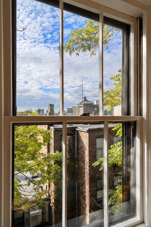 Building Photo - 25 Hancock St