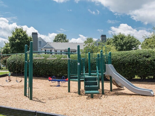 Building Photo - 261 Veterans Pkwy