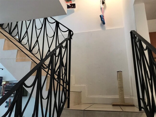 Building Photo - 421 NE 68th St