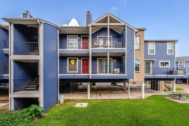 Building Photo - 18511 Egret Bay Blvd