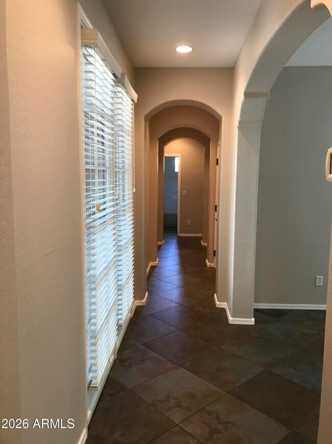 Building Photo - 4221 E Cullumber Ct