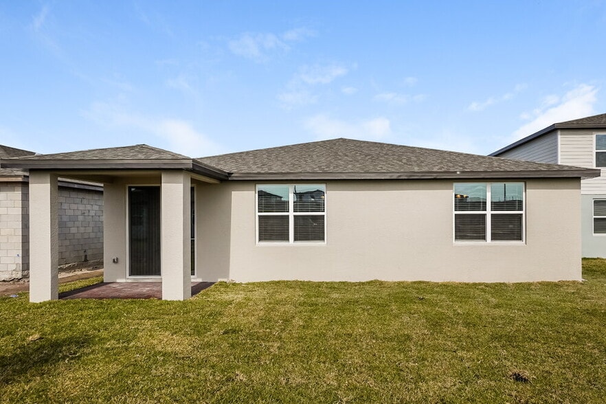 Building Photo - 5284 Sanders Oak Trl