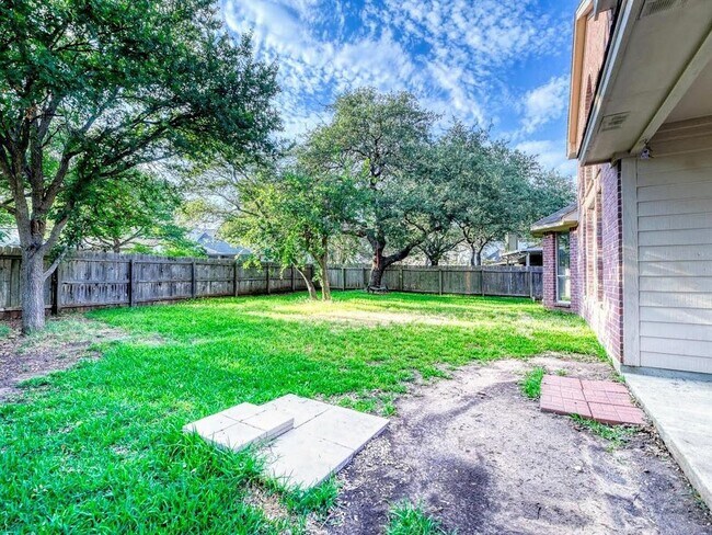 Building Photo - 10928 Bexley Ln
