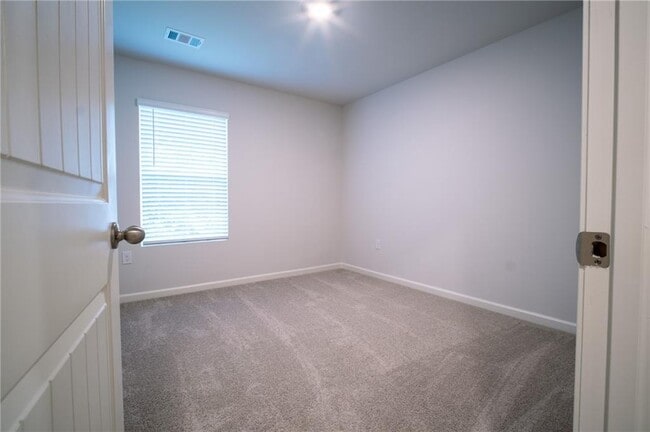 Building Photo - 25 Stoneybrook Dr