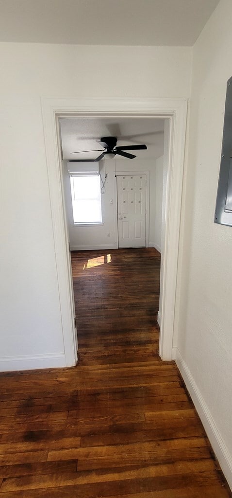 Building Photo - 939 Nimitz Dr