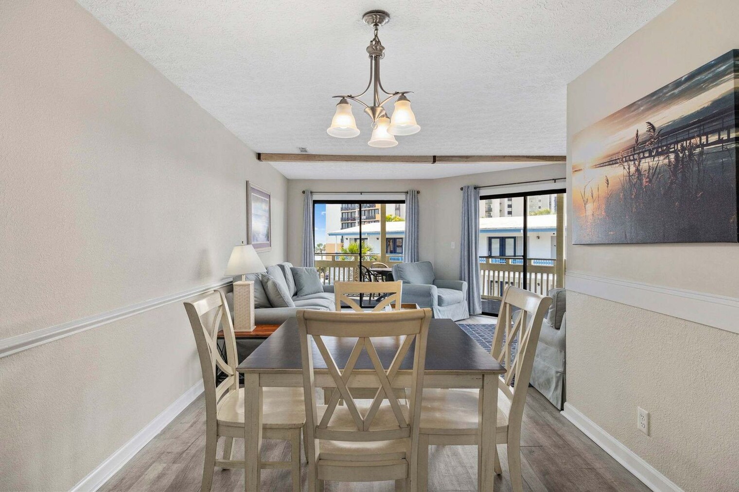 Building Photo - 2805 N Ocean Blvd