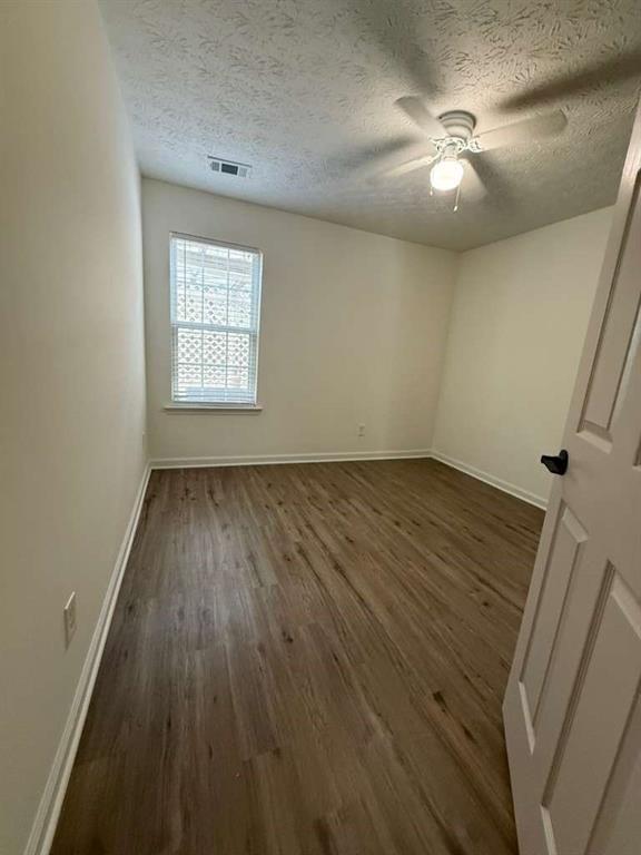 Building Photo - 907 Keldron Ct