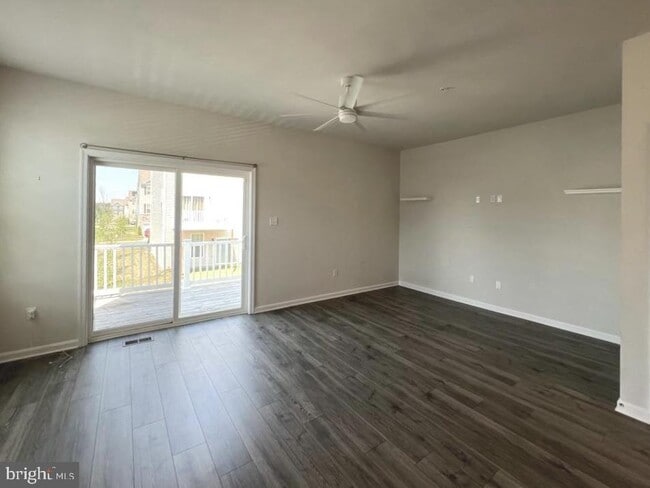Building Photo - 1732 Red Fox Trl