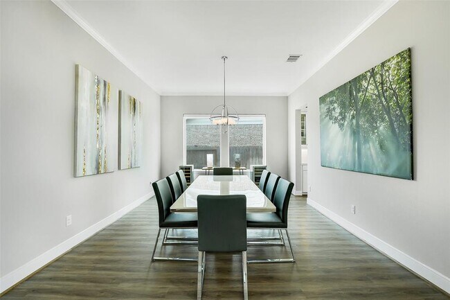 Building Photo - 28218 Enchanted Shores Ln