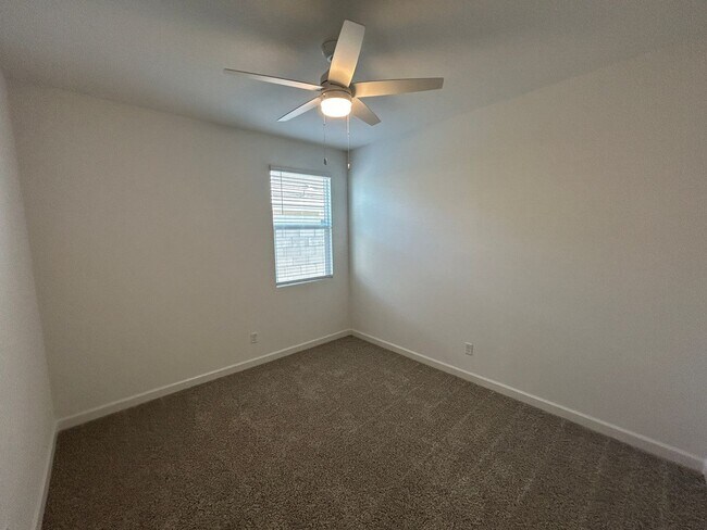 Building Photo - 17709 W Turquoise Ave