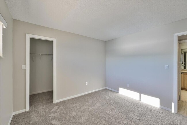 Building Photo - 1270 Gulf Blvd