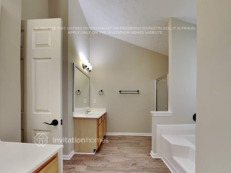 Building Photo - 3254 Baymount Way