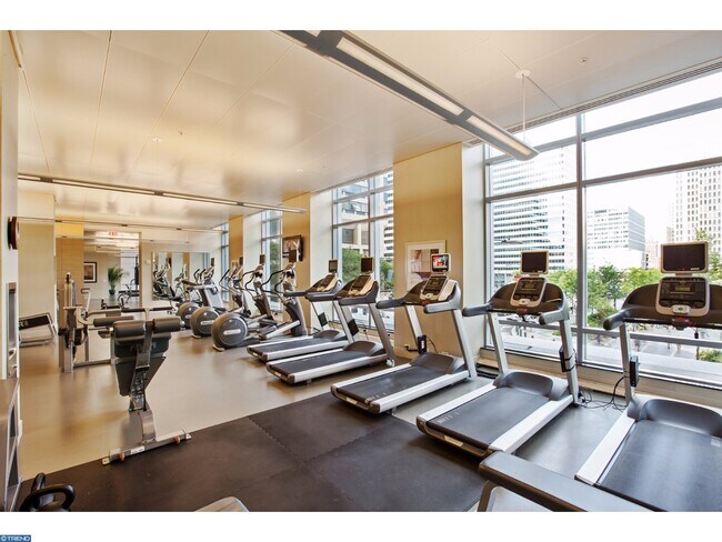 Building Photo - 1414 S Penn Square