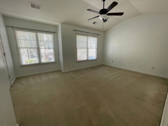 Building Photo - 1273 Harris Commons Pl