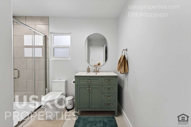 Building Photo - 3369 Zenobia Way