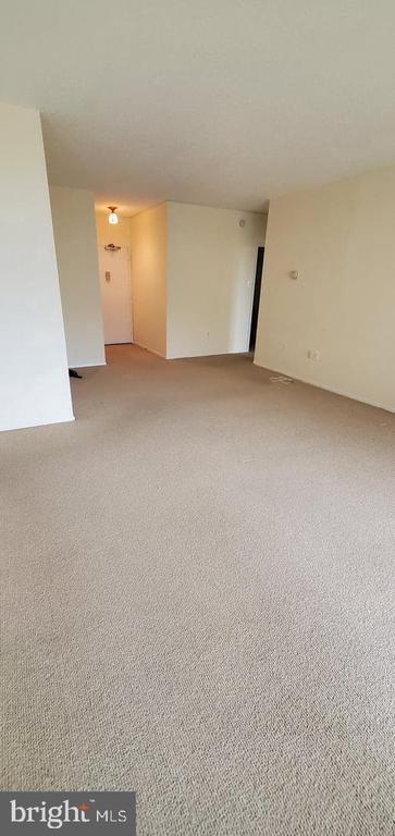 Building Photo - 4141 Henderson Rd