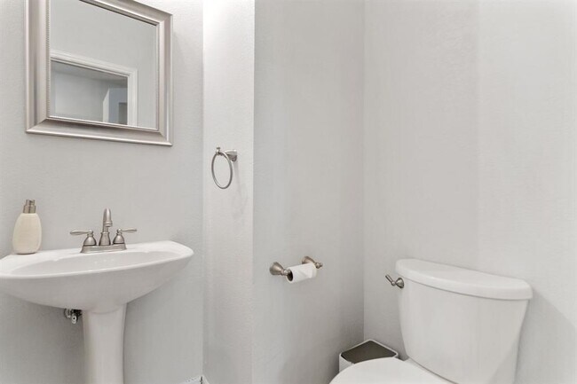 Building Photo - 16803 Black Kettle Dr