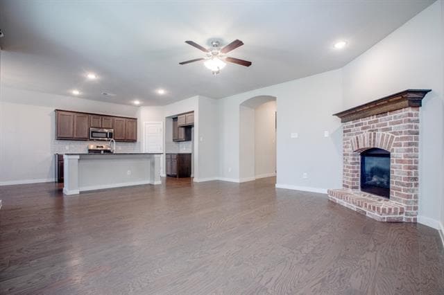 Building Photo - 1613 Spoonbill Dr
