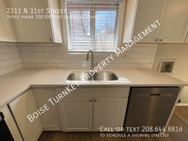 Building Photo - 2311 N 31st St