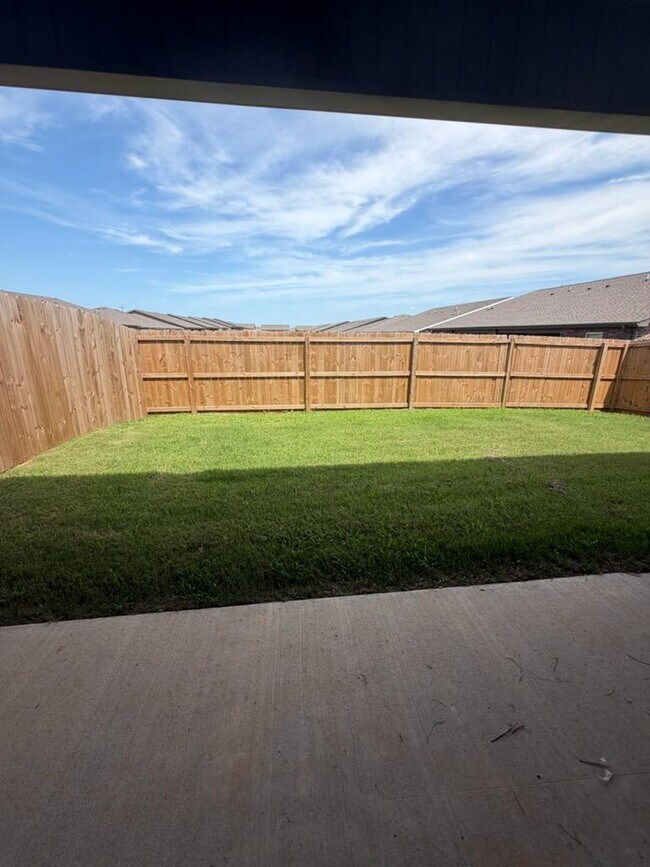 Building Photo - 6808 NW Toby St