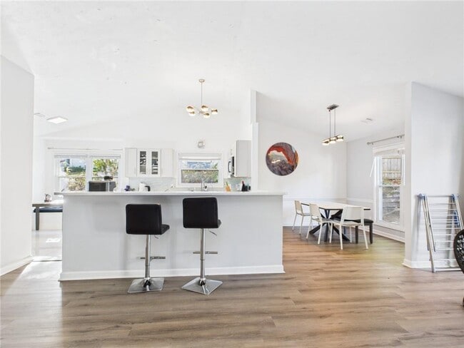 Building Photo - 4060 Brooks Bridge Crossing