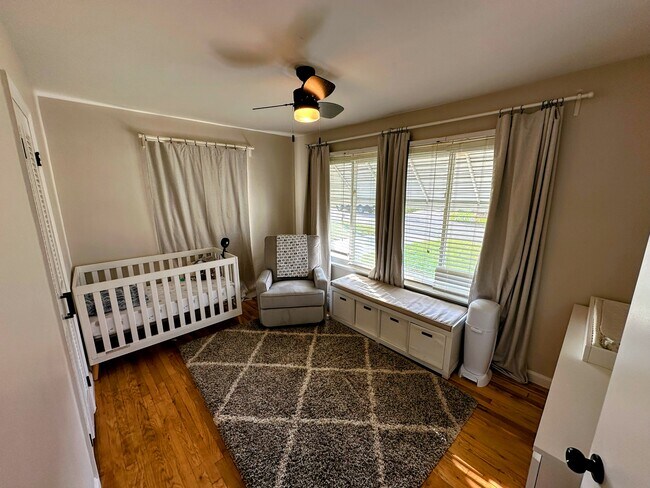 Bedroom 2 - 174 E Crest Dr