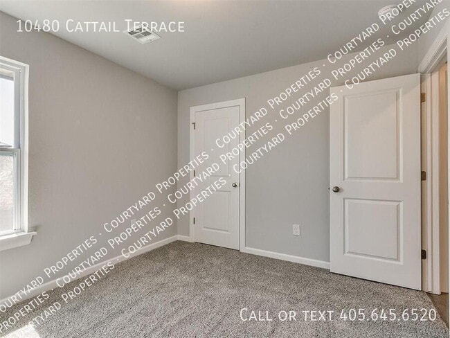 Building Photo - 10480 Cattail Ter