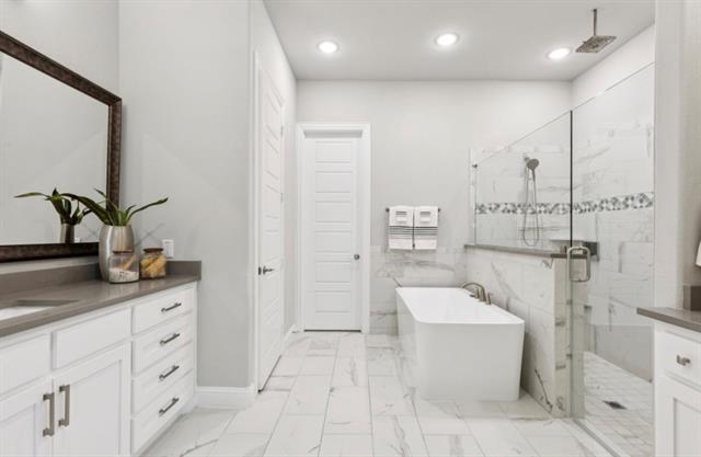 Building Photo - 2801 Deansbrook Dr