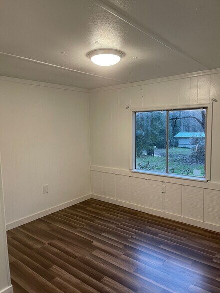 Building Photo - 2315 Geri Ann Ln