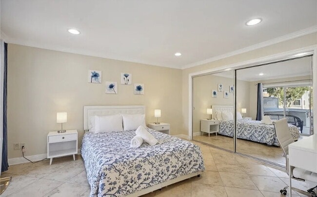 Building Photo - Nestled within the highly sought-after Hea...