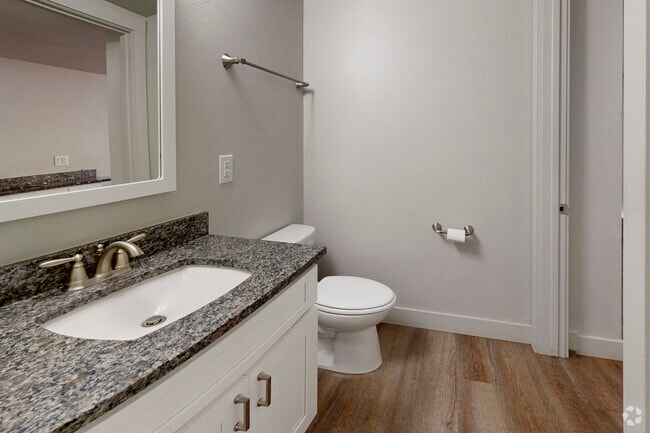 Studio - 300SF - Bathroom - Dream Island