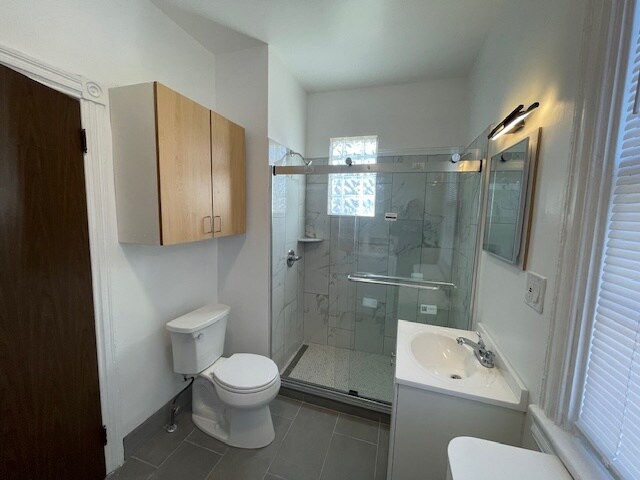 Bathroom - 224 Owen Ave