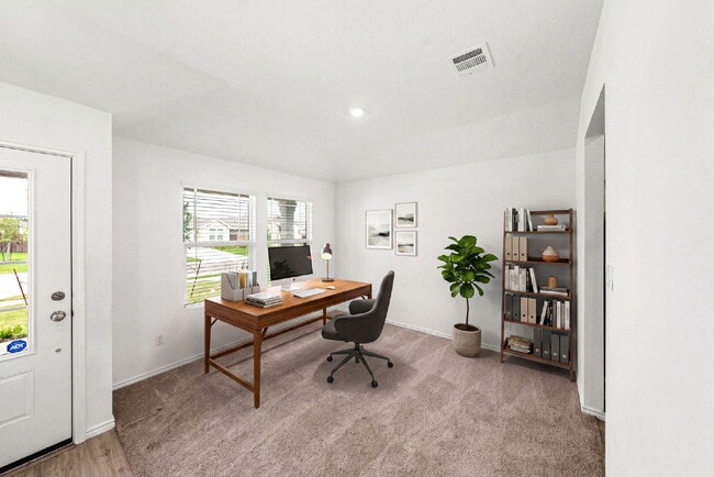 Building Photo - Ready NOW! Greenbelt Wooded Views