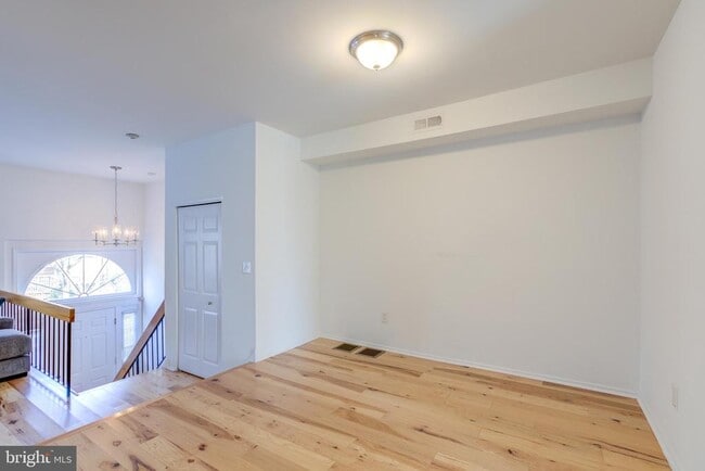 Building Photo - 2751 Pennsylvania Ave