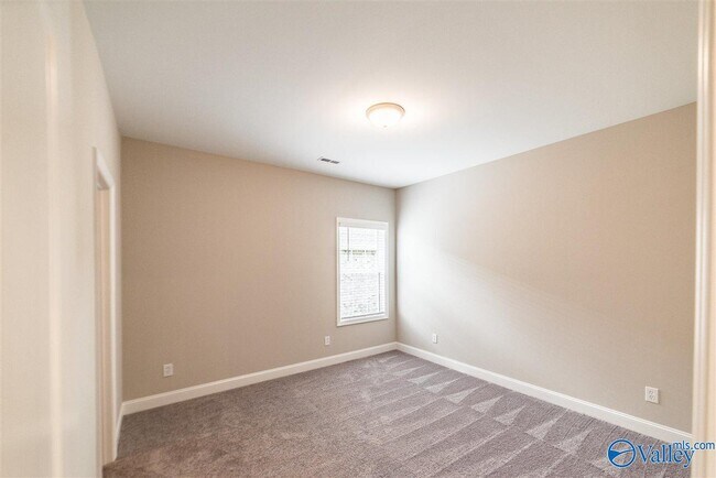Building Photo - 3029 Crystal Creek Dr