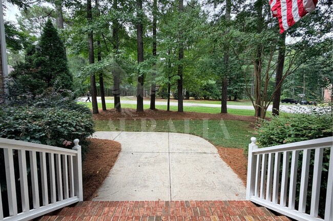 Building Photo - 5604 Pine Rock Ct
