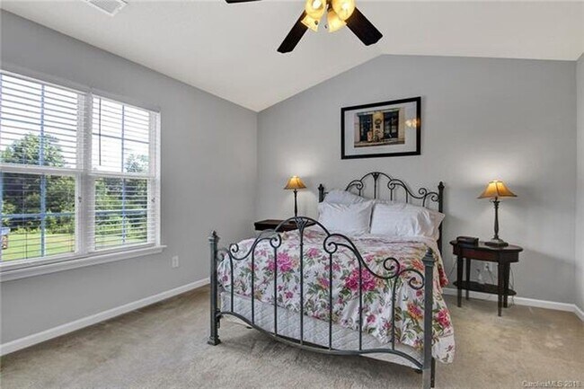 Building Photo - Exclusively Offered by Muse Realty, LLC