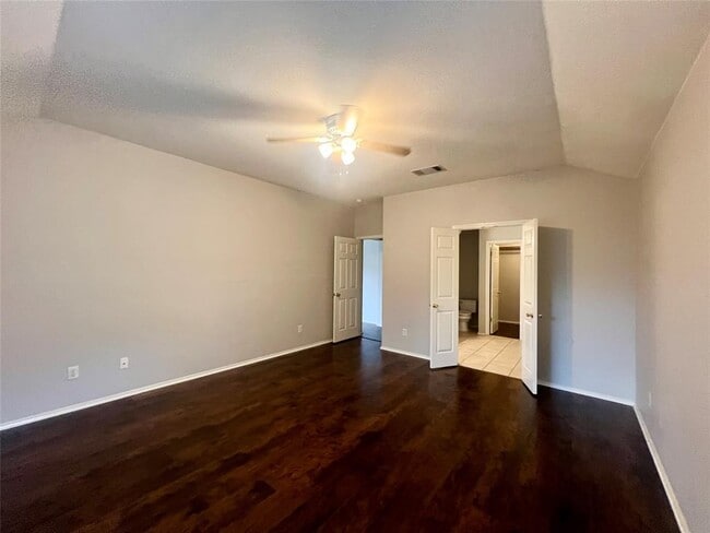 Building Photo - 5801 Fitchwood Ln