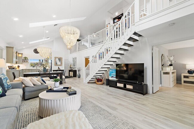 Building Photo - 4161 S US Hwy 1