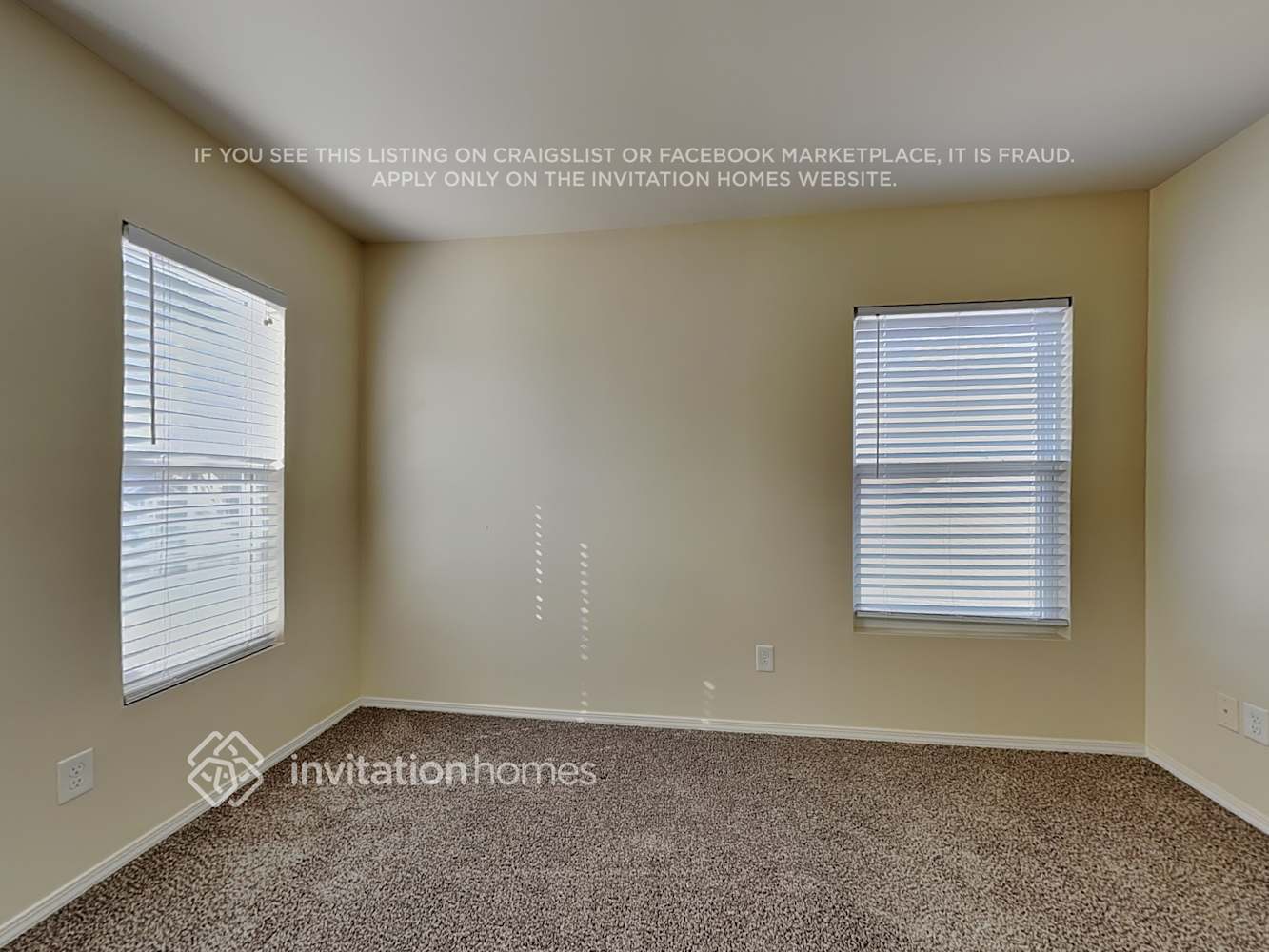 Building Photo - 120 Tulip Dr