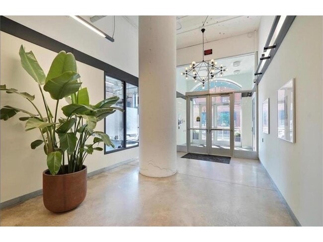 Building Photo - 250 Park Ave