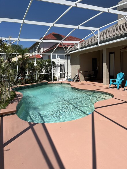 Your Private Pool - 7670 Milano Dr